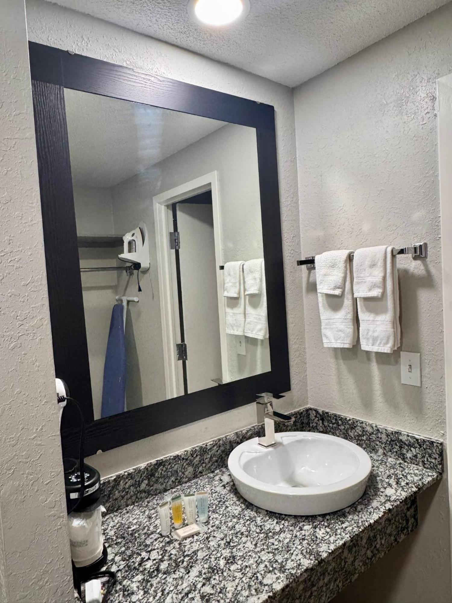 Baymont By Wyndham Great Falls City Center Exteriér fotografie